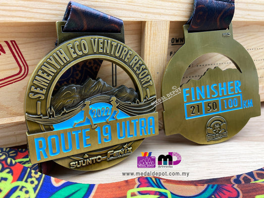 Route 19 Ultra 2022 medal